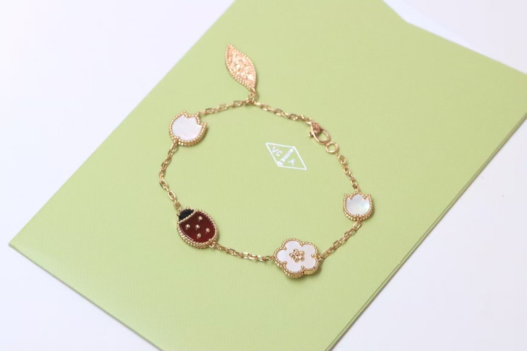 [TOP] Van Cleef & Arpels VCA Lucky Spring Bracelet - 2 Colors