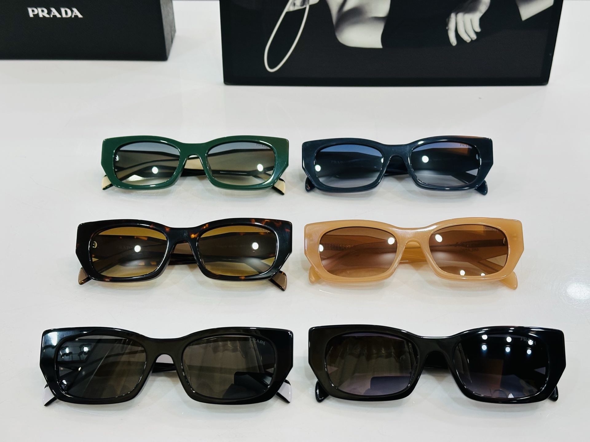 [TOP] PRADA Sunglasses - 6 Colors