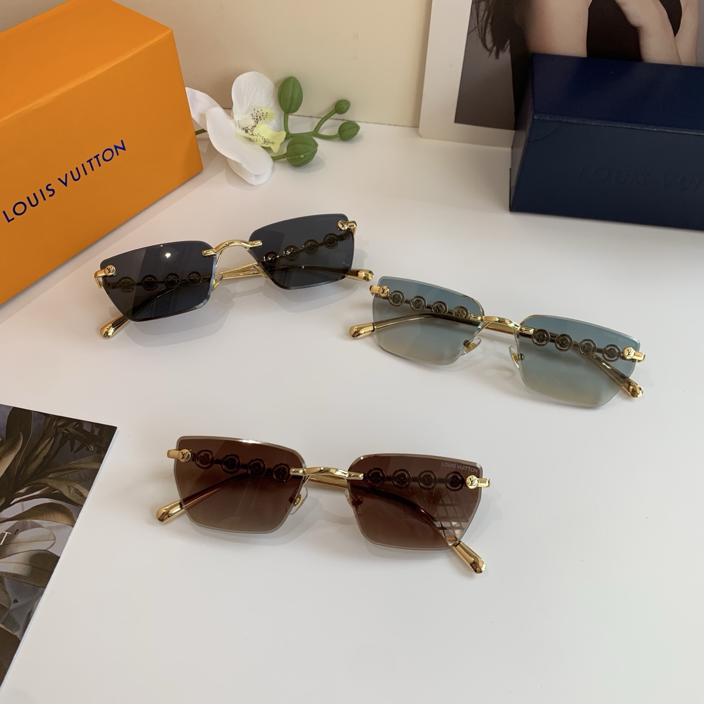 [TOP] Louis Vuitton LV Sunglasses - 3 Color