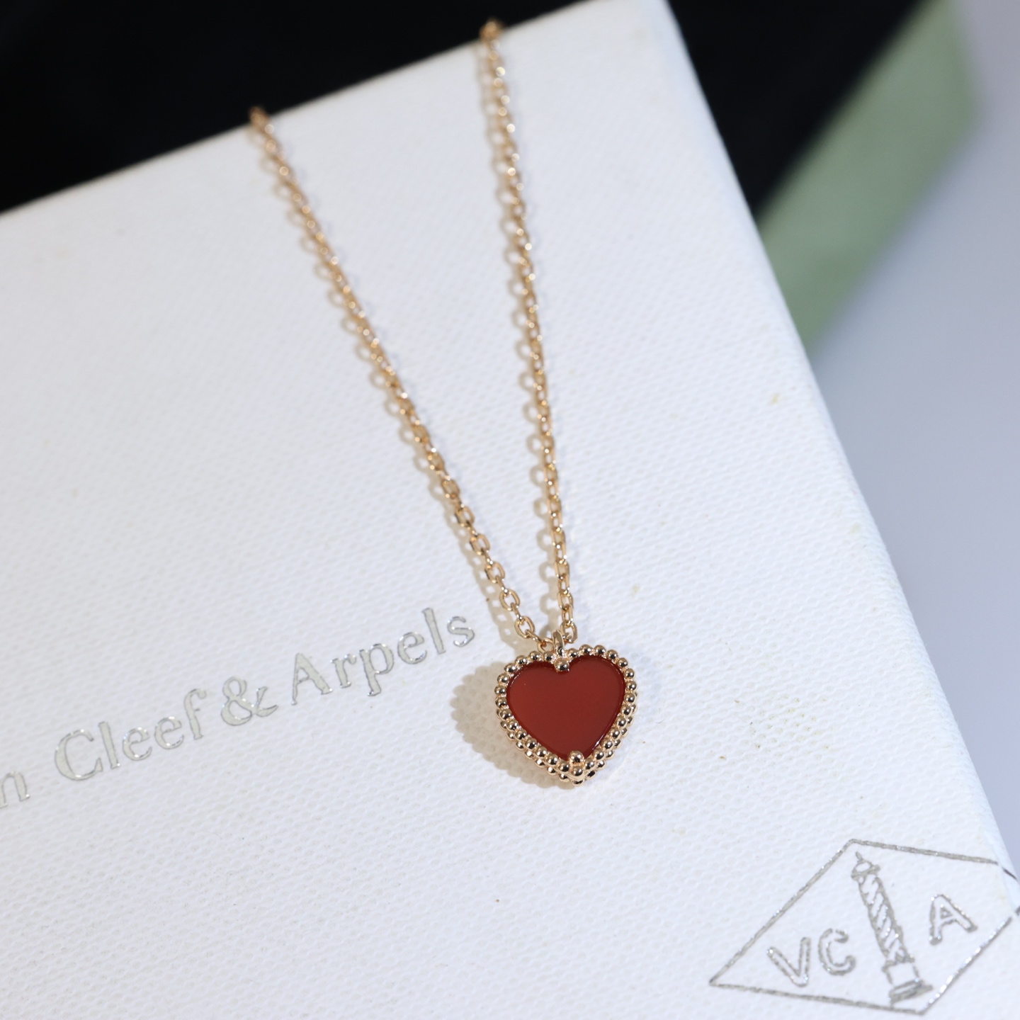 [TOP] Van Cleef & Arpels VCA  Necklace  - Red