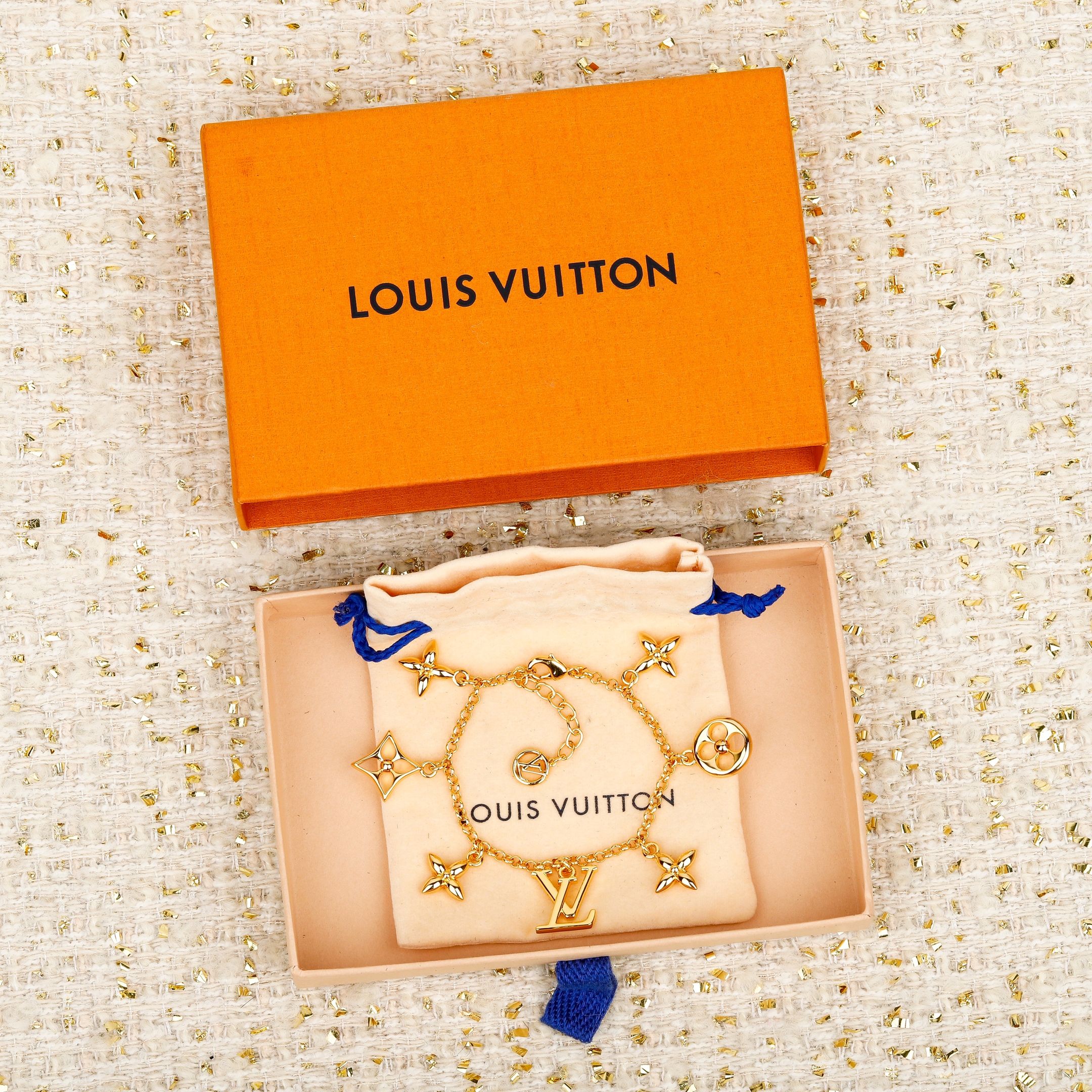 [TOP] Louis Vuitton LV Bracelet - Gold