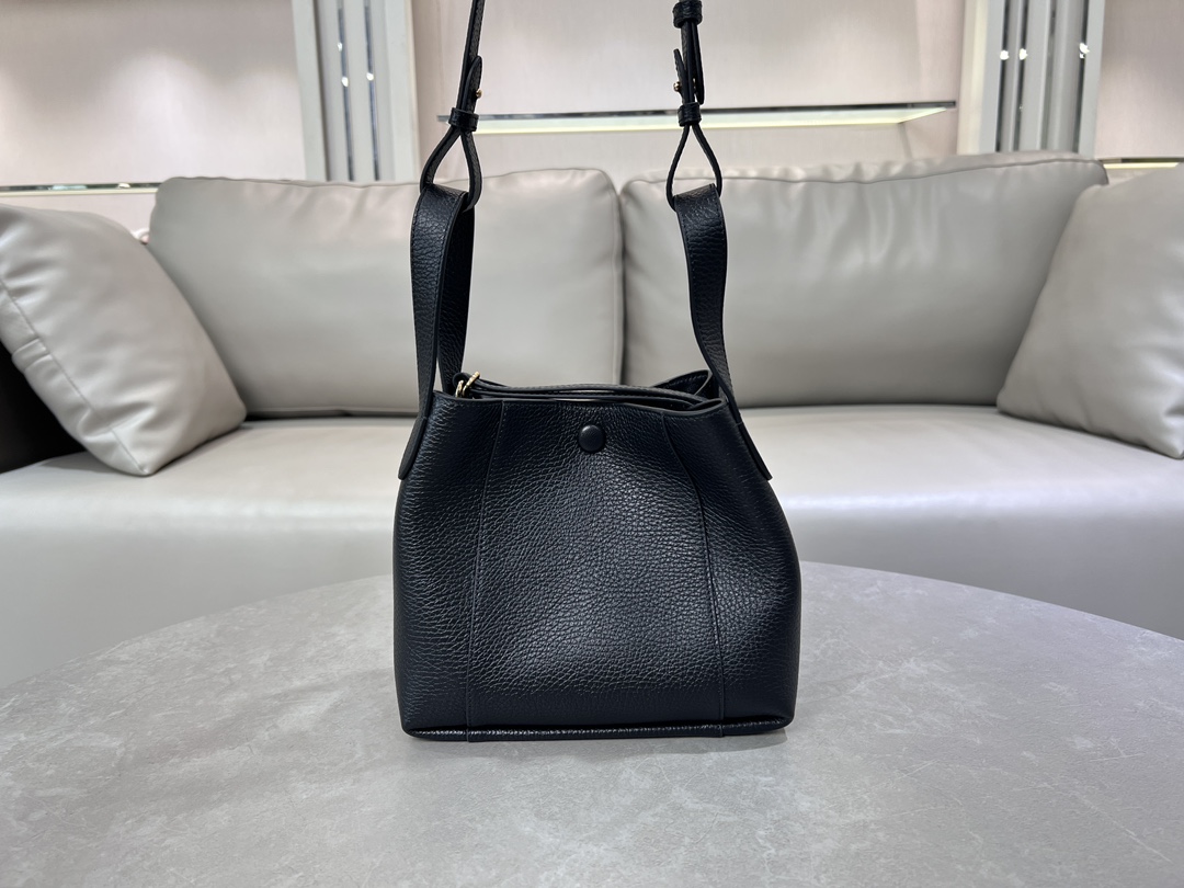 [TOP] Christian Dior CD Signature Hobo Bag 21x19 x11 cm - Black