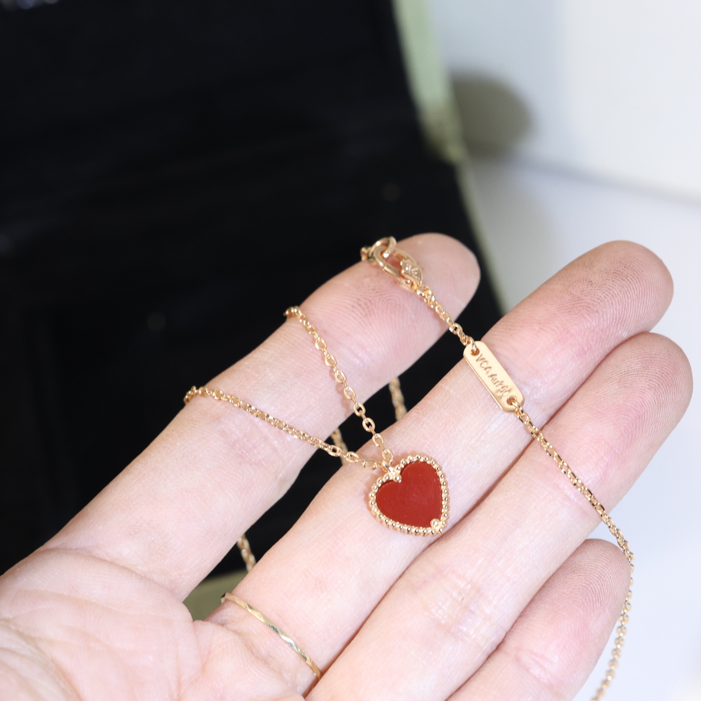 [TOP] Van Cleef & Arpels VCA  Necklace  - Red