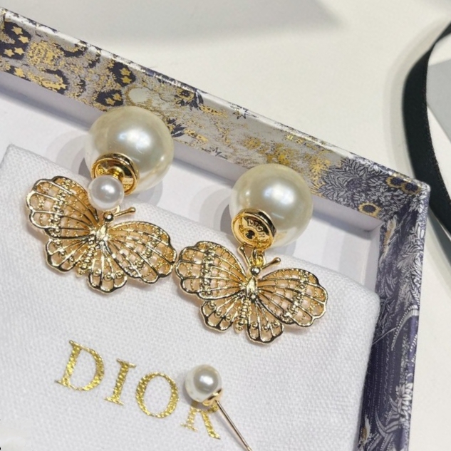 [TOP] Christian Dior Earrings -Gold