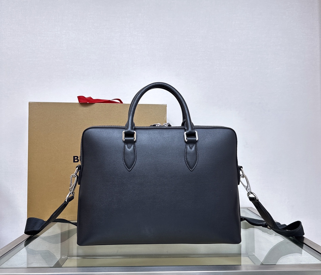 [TOP] BURBERRY Leather Men's Briefcase 37x27x5.5cm - Black