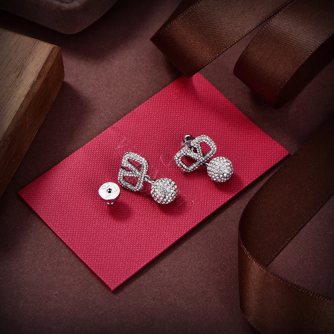 [TOP] VALENTINO Diamond Earrings - Sliver