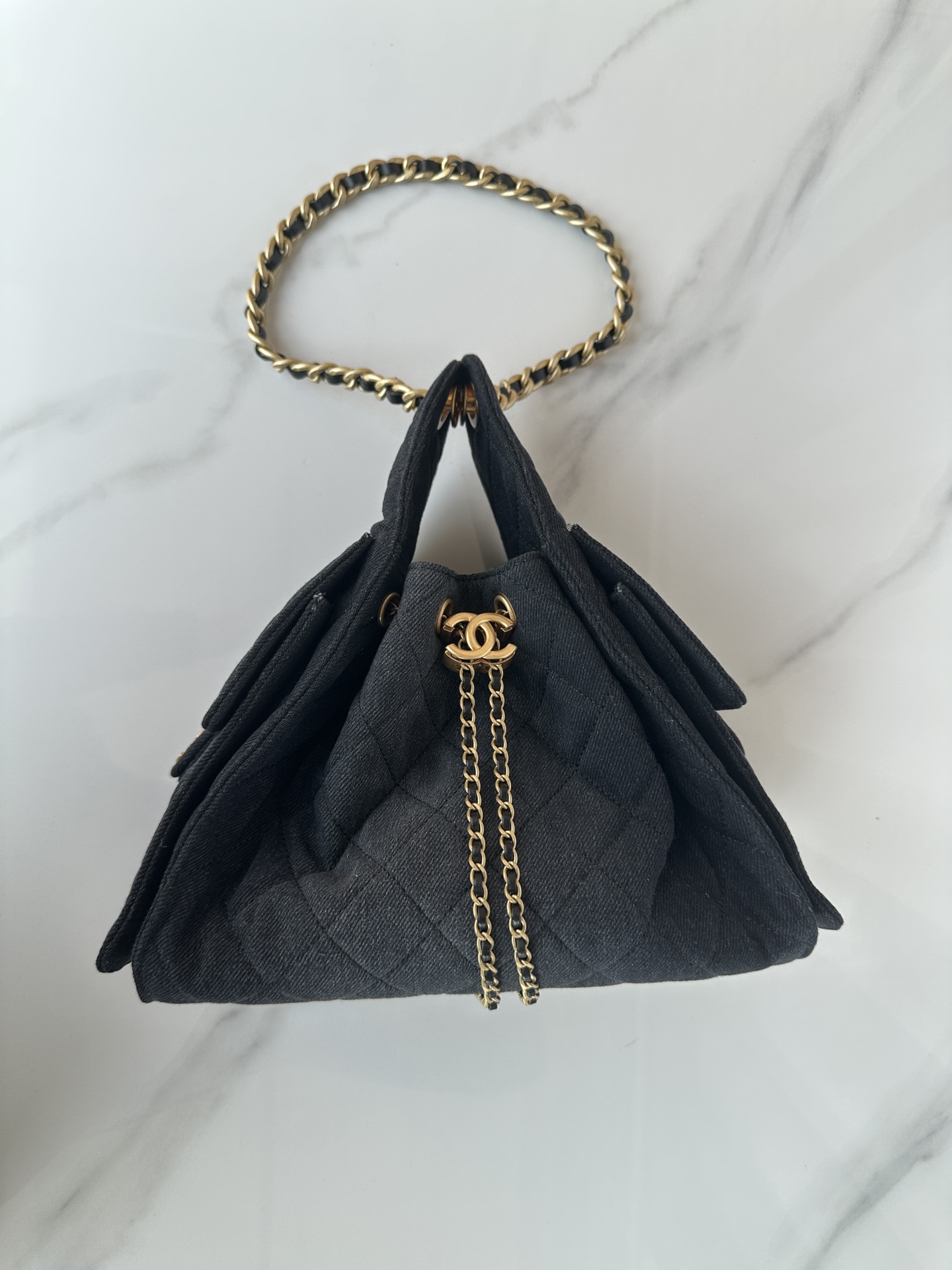 [TOP] CHANEL Hobo Shopping Bag Cowboy 30*26*14cm/40*30*15cm - Black