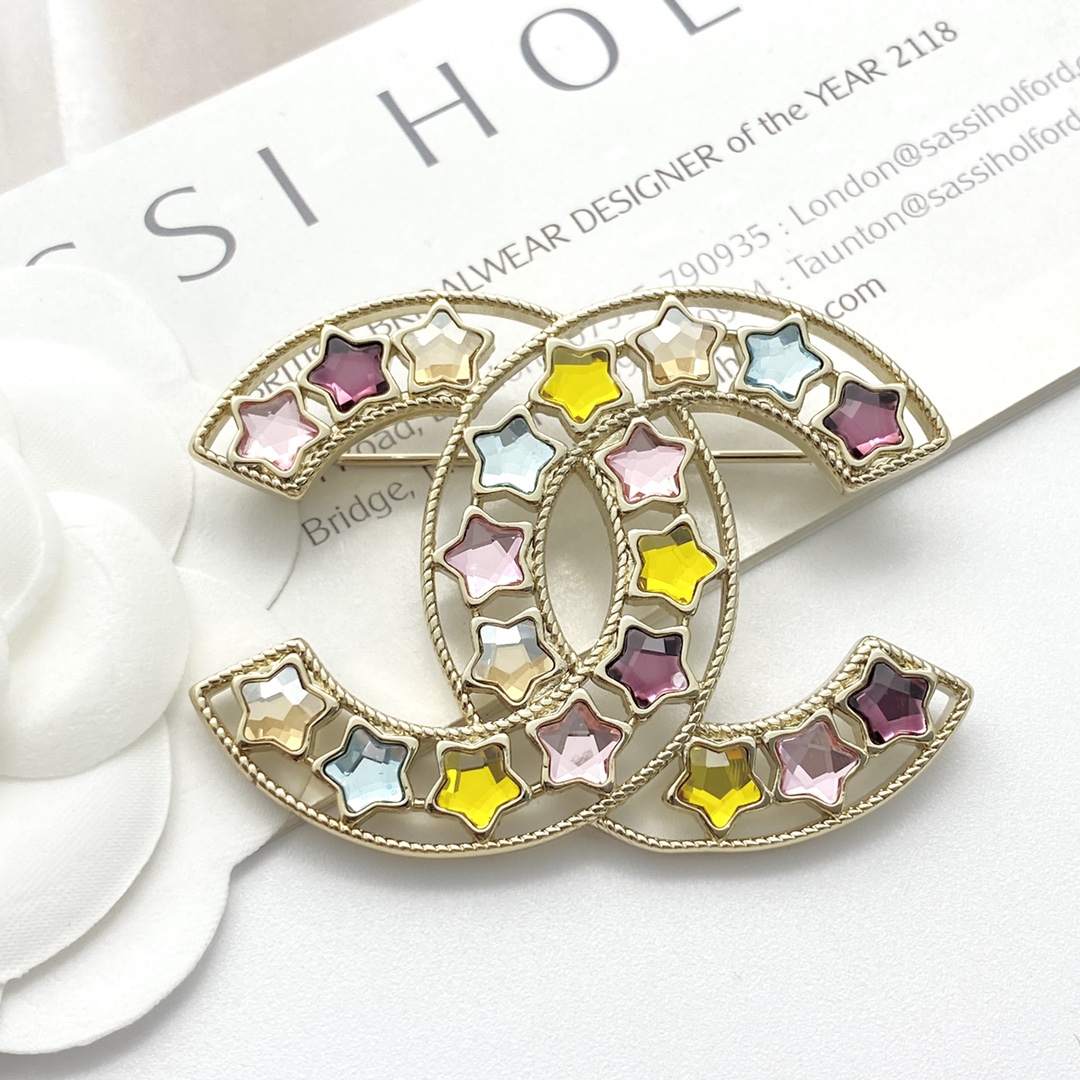 [TOP] CHANEL Brooch - Gold