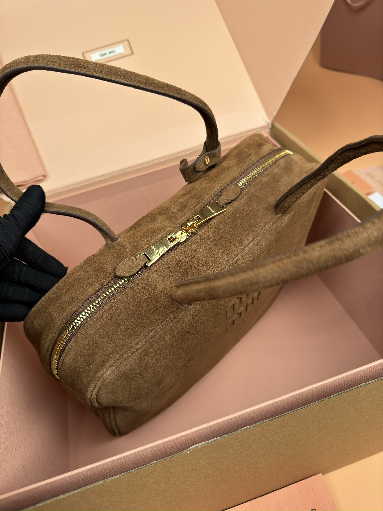 [TOP] Miu Miu Beau Suede Cow Leather Handbag 34x23x10cm - 2 Colour