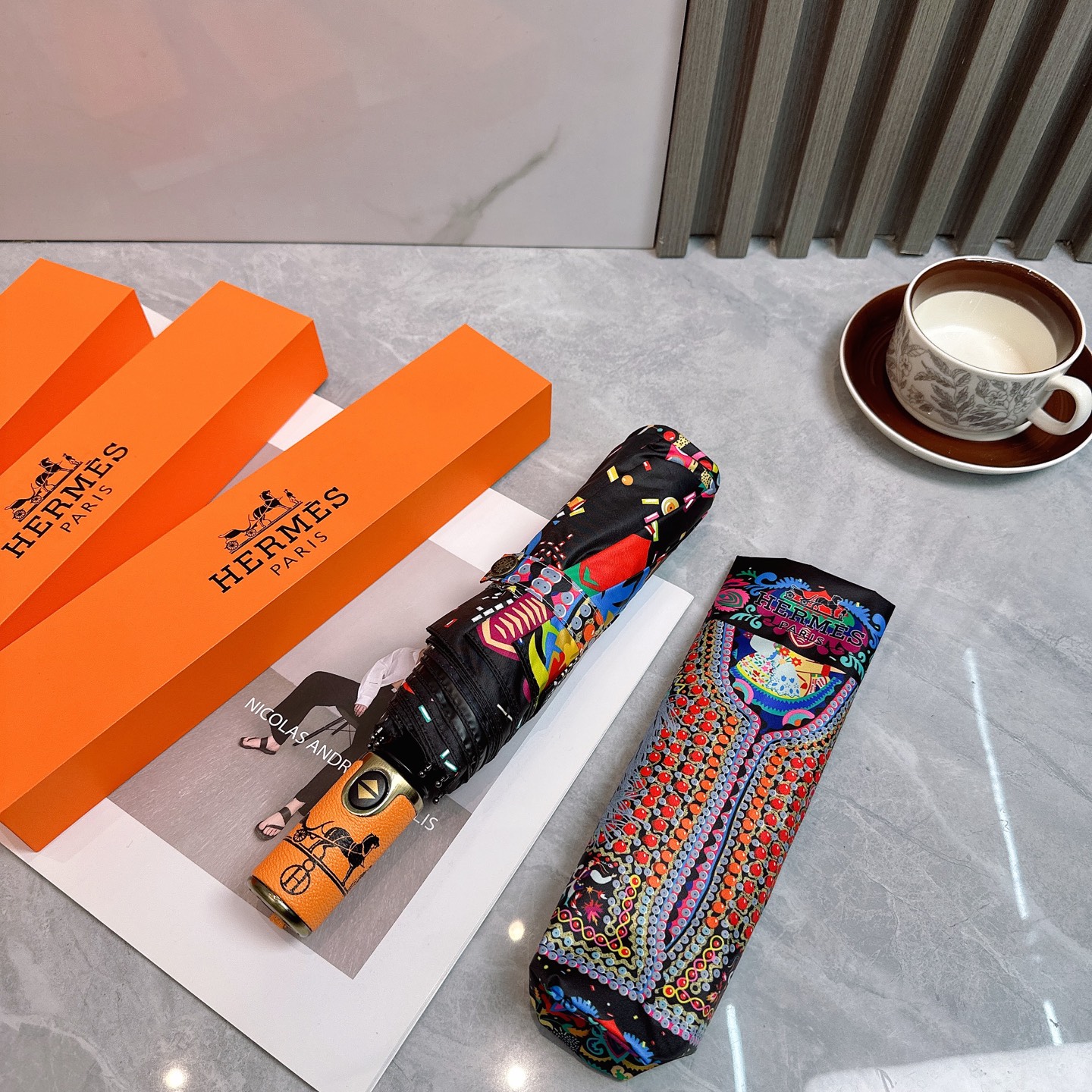 [TOP] HERMES Umbrella - Black