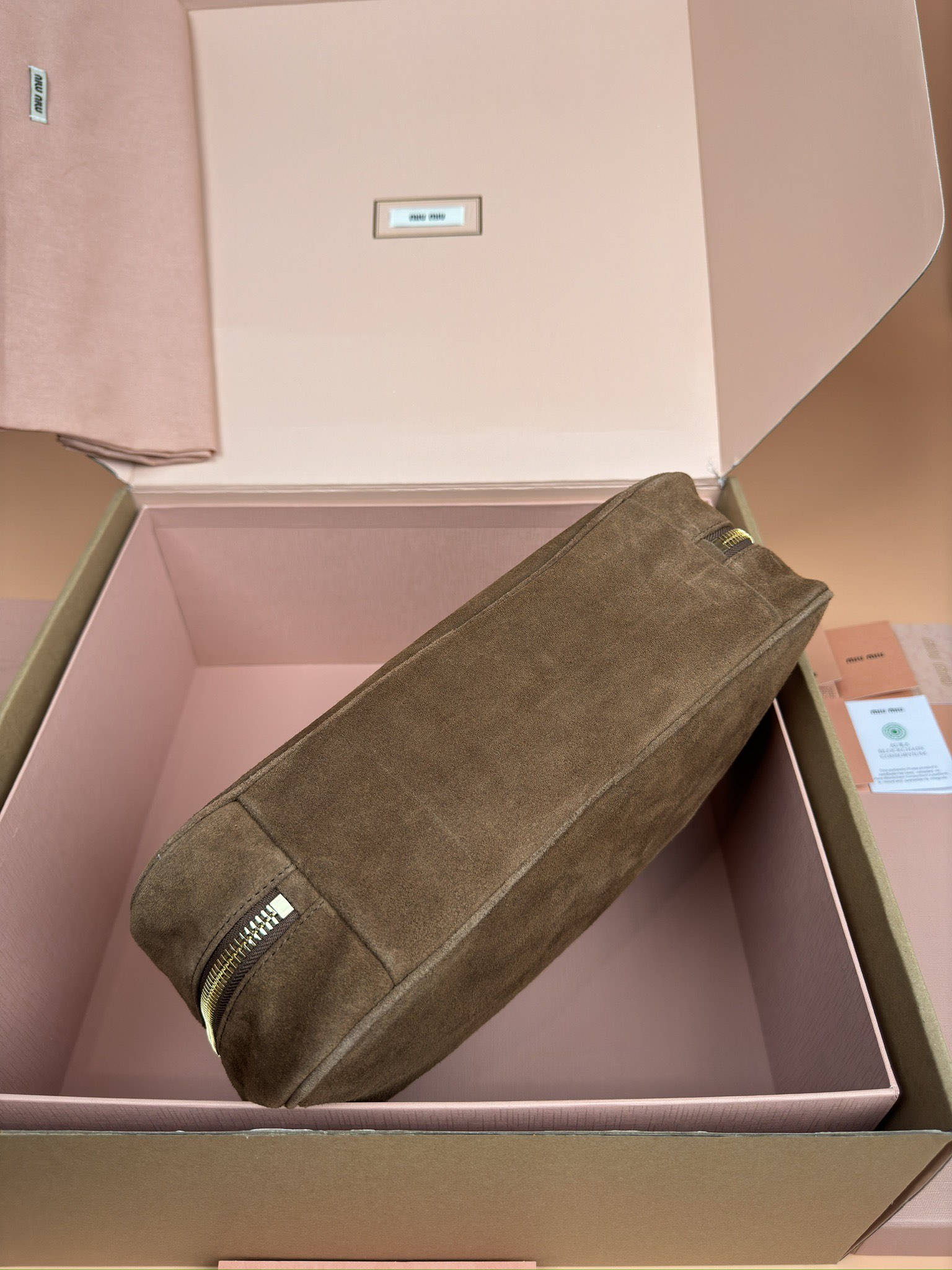 [TOP] Miu Miu Beau Suede Cow Leather Handbag 34x23x10cm - 2 Colour