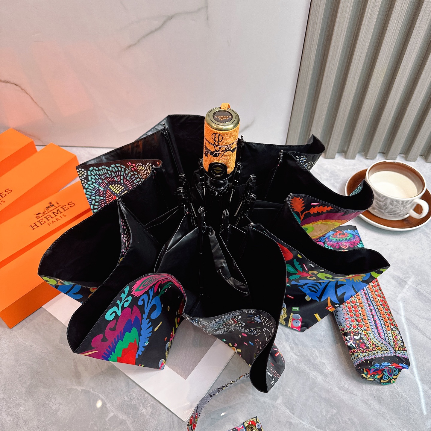 [TOP] HERMES Umbrella - Black