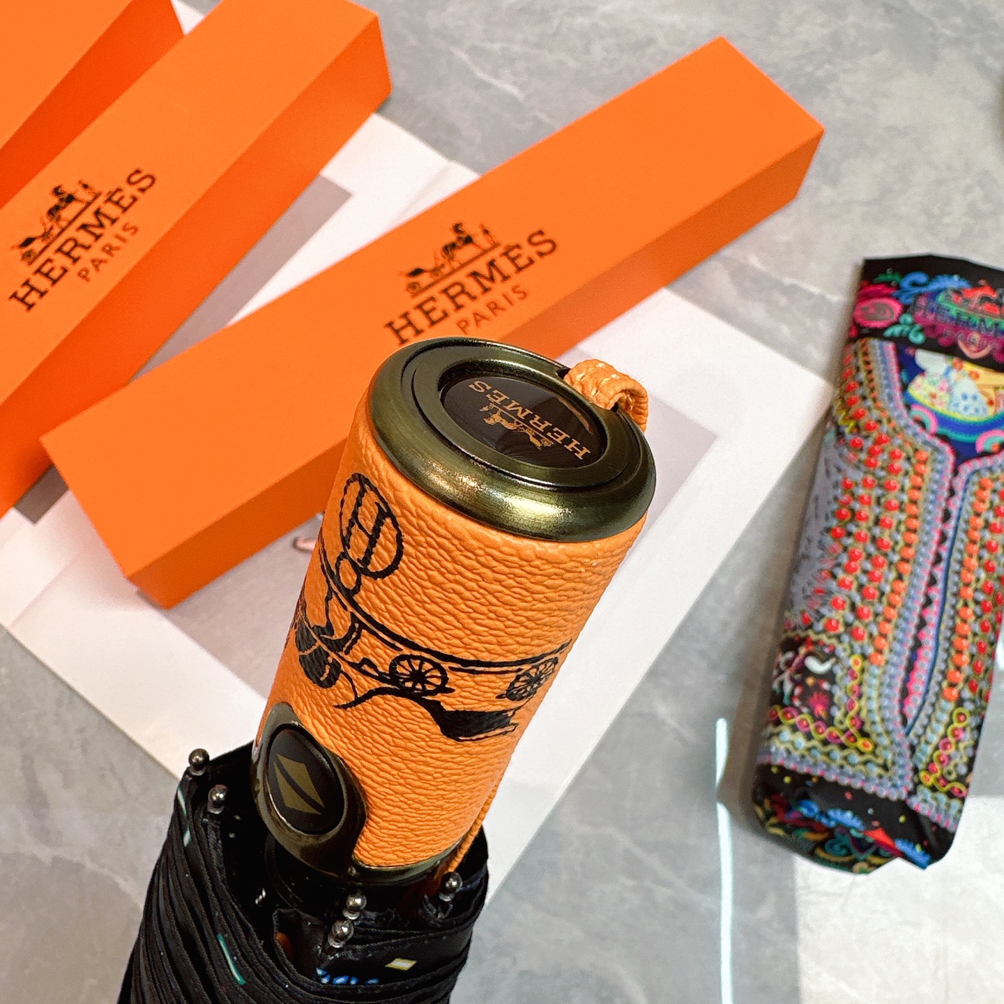 [TOP] HERMES Umbrella - Black