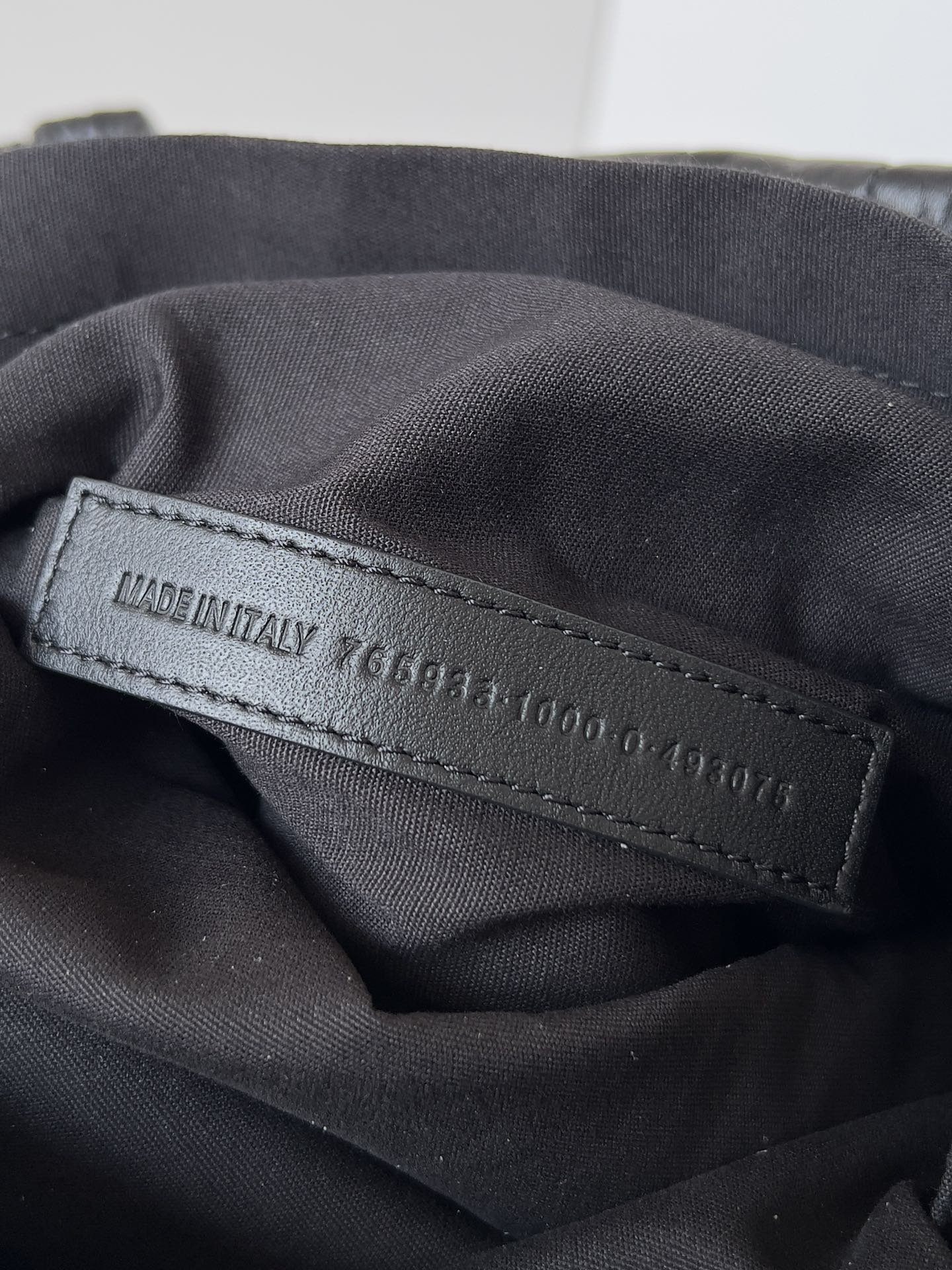 [TOP] BALENCIAGA Monaco Bag Cow Leather 32.5*22*9.9cm/43.5*32*13cm -  2 Colour