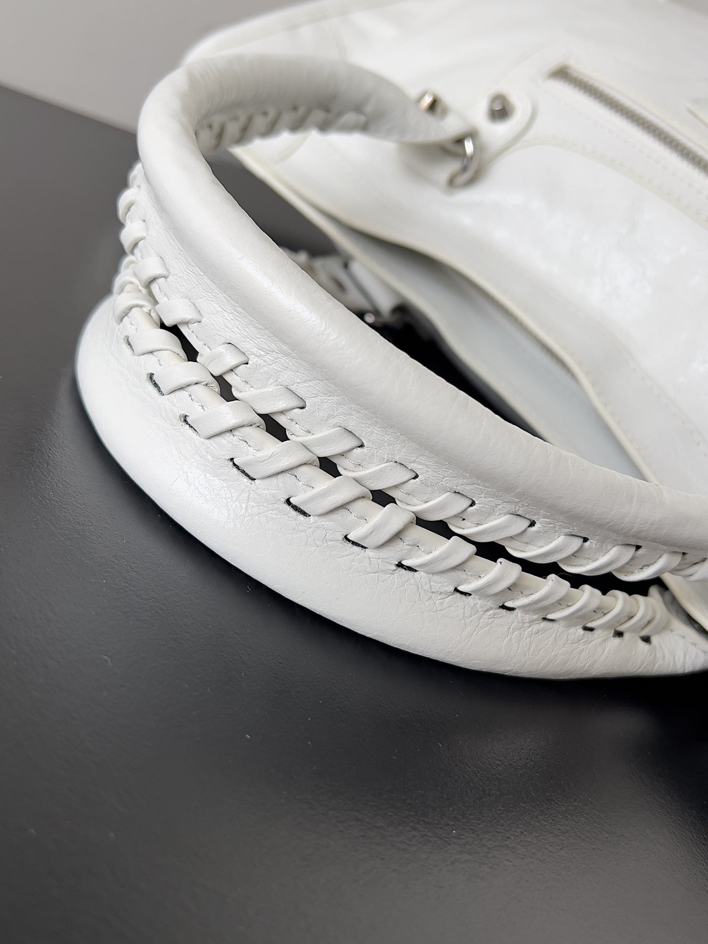 [TOP] BALENCIAGA City Bags Neo Classic Small Bag 37*23.4*14.9cm - White