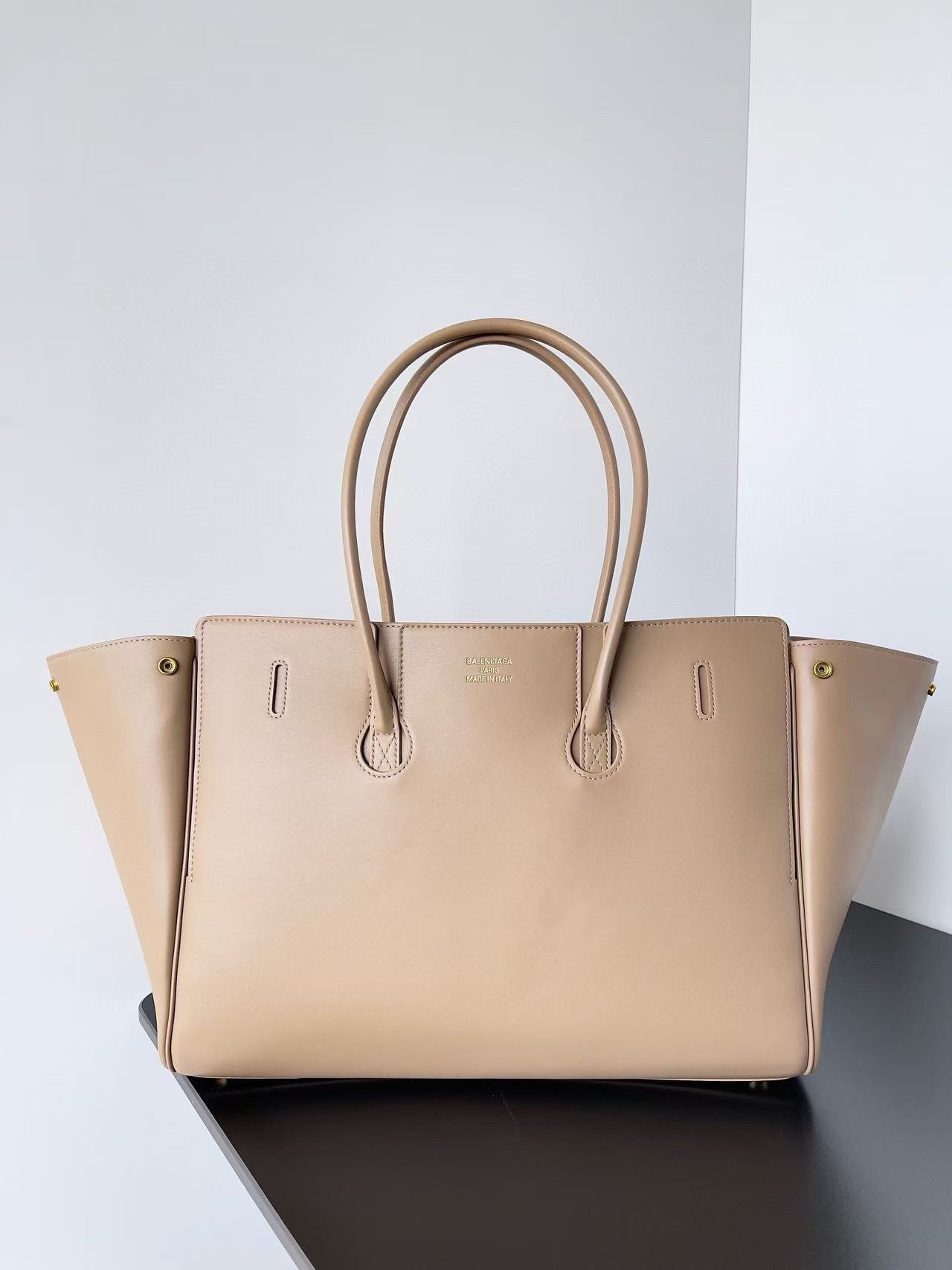 [TOP] BALENCIAGA Bel-Air Cowhide Bag 36.9*28.9*16cm - Brown