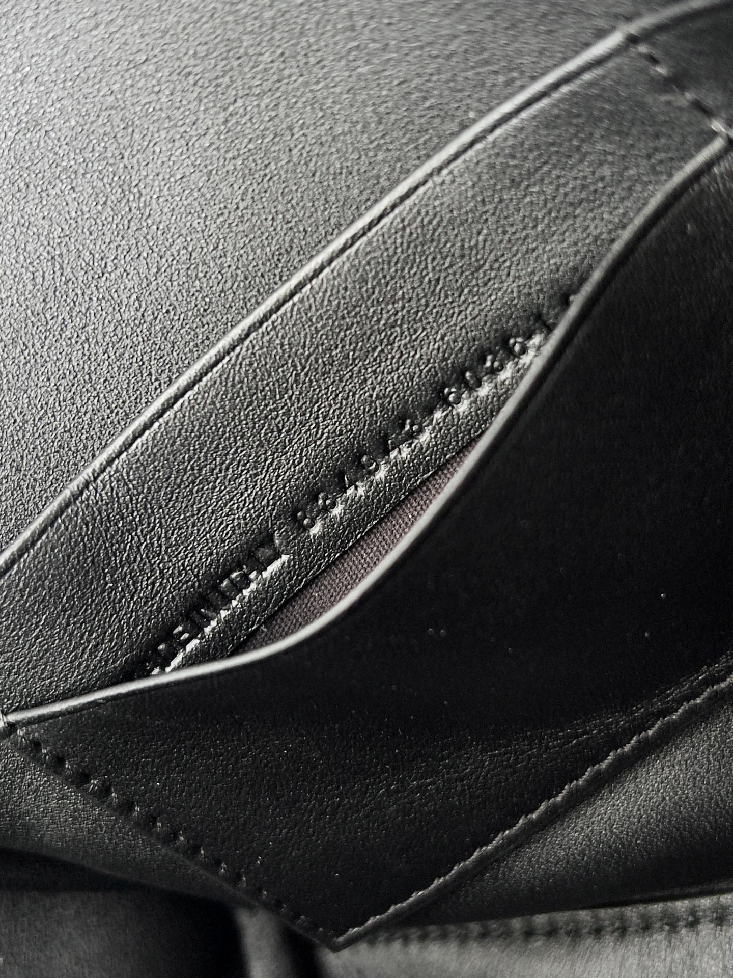 [TOP] BALENCIAGA Bel Air Clutch Bag 26.9*13.9*5.3cm -  5 Colour