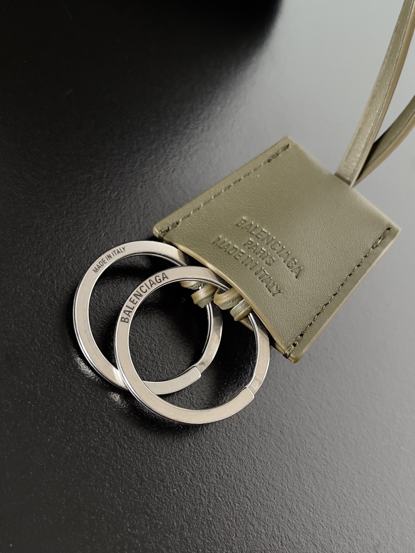 [TOP] BALENCIAGA Rodeo Shoulder Bag 28.9x20x9.9cm - Green & SHW