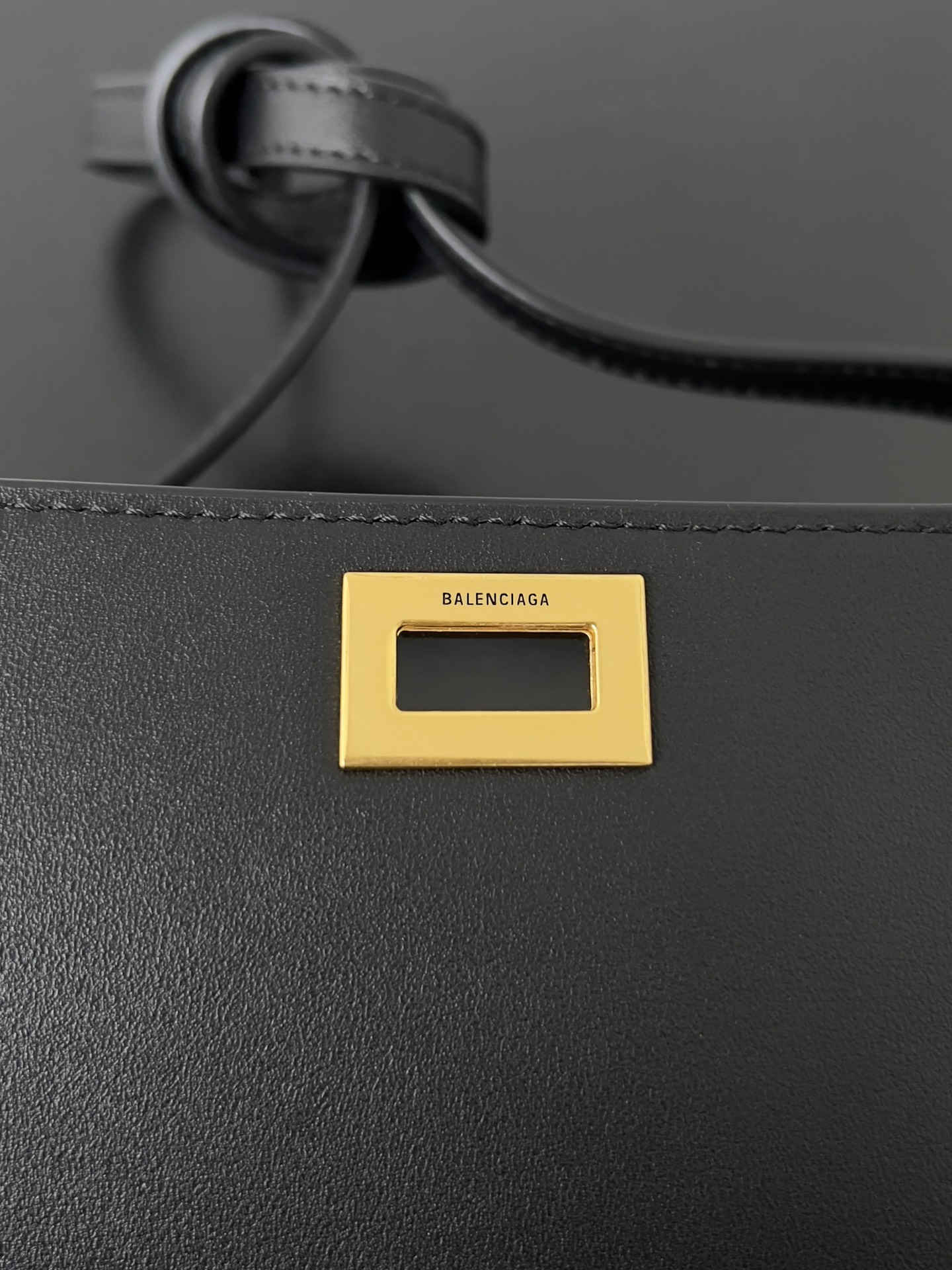 [TOP] BALENCIAGA Bel Air Clutch Bag 26.9*13.9*5.3cm -  5 Colour