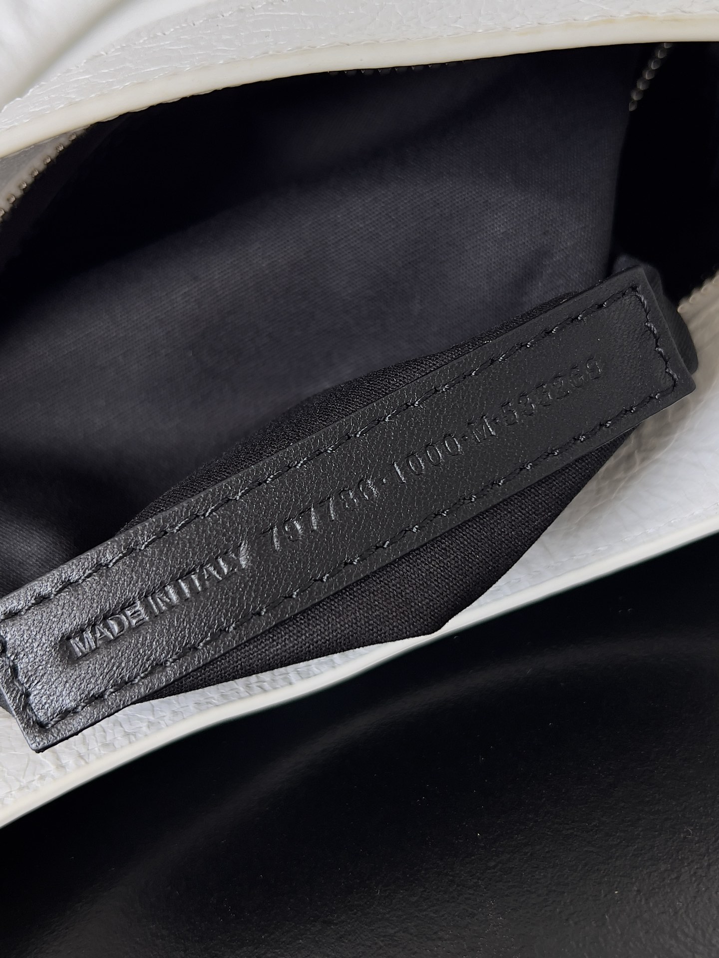 [TOP] BALENCIAGA City Bags Neo Classic Small Bag 37*23.4*14.9cm - White