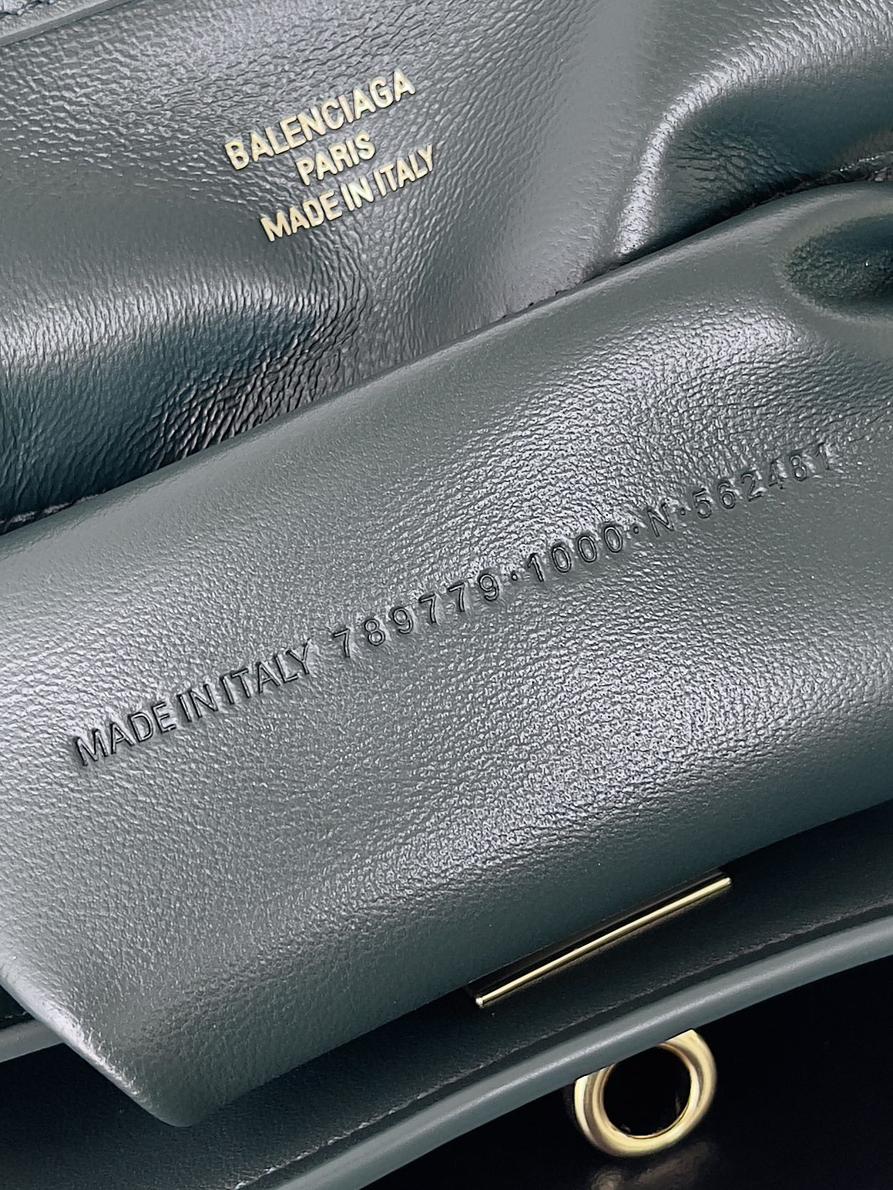 [TOP] BALENCIAGA Rodeo Shoulder Bag 28.9x20x9.9cm - Blue & GHW