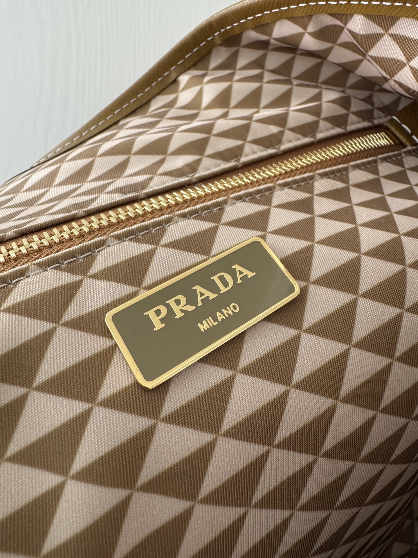 [TOP] PRADA Tessuto Triangulum Tote Bag 33*29*14cm - 4 Colour