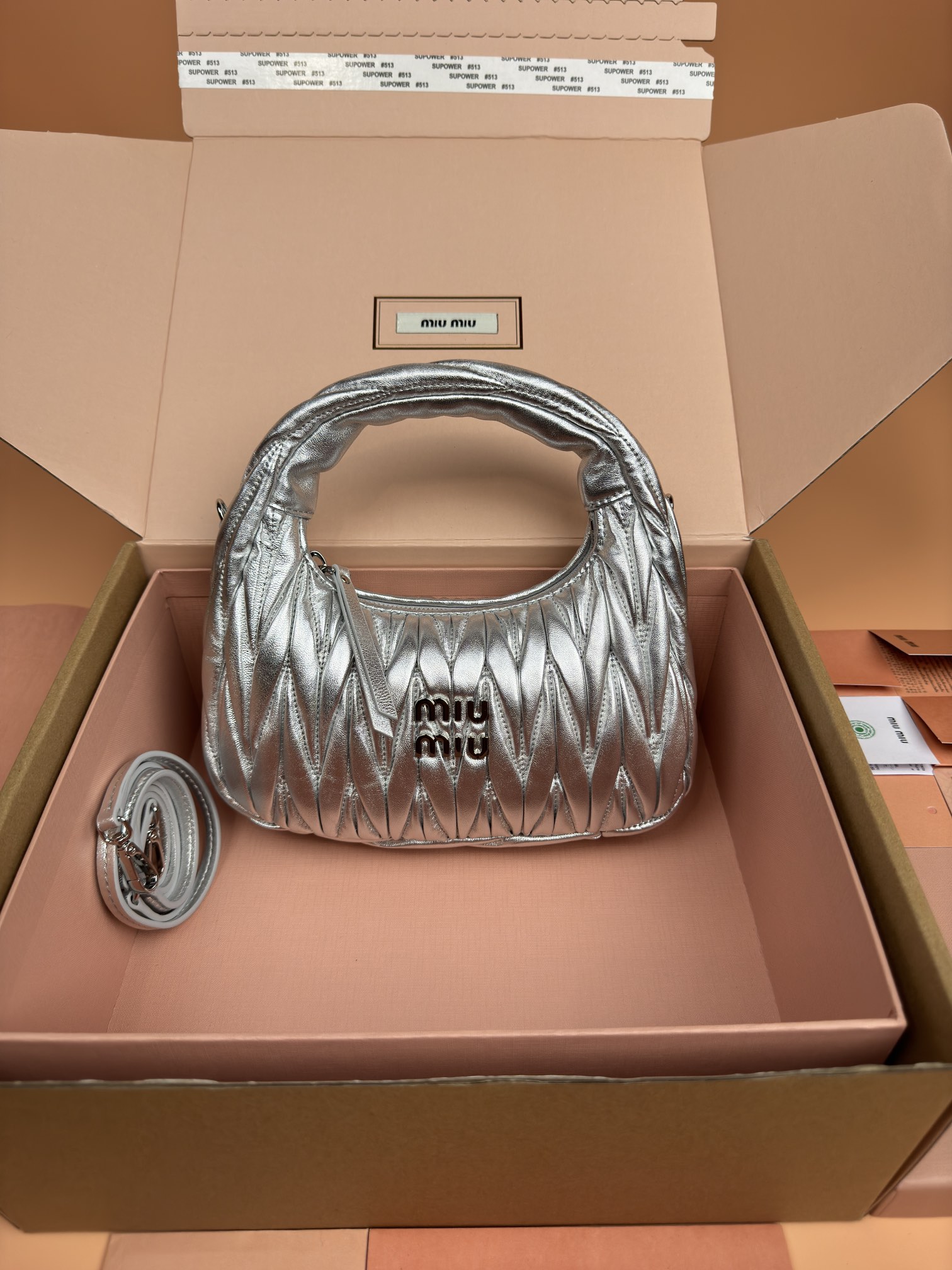 [TOP] Miu Miu Wander Matelasse Sheepskin Clutch Bag 20*17*6CM - 9 Color