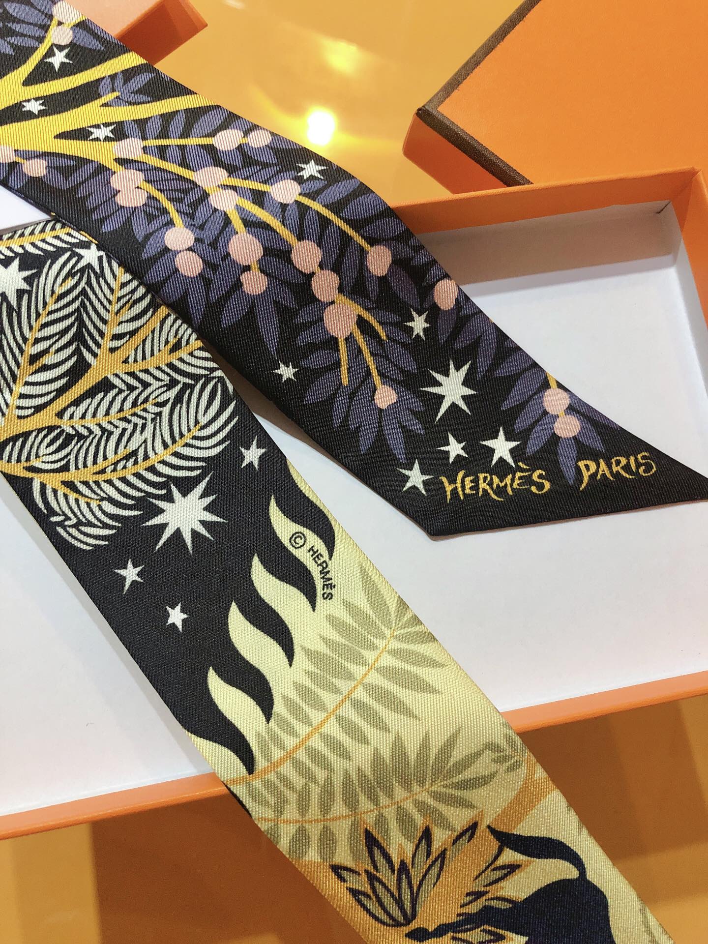 [TOP] HERMES Twilly scarf 5x86cm - Yellow