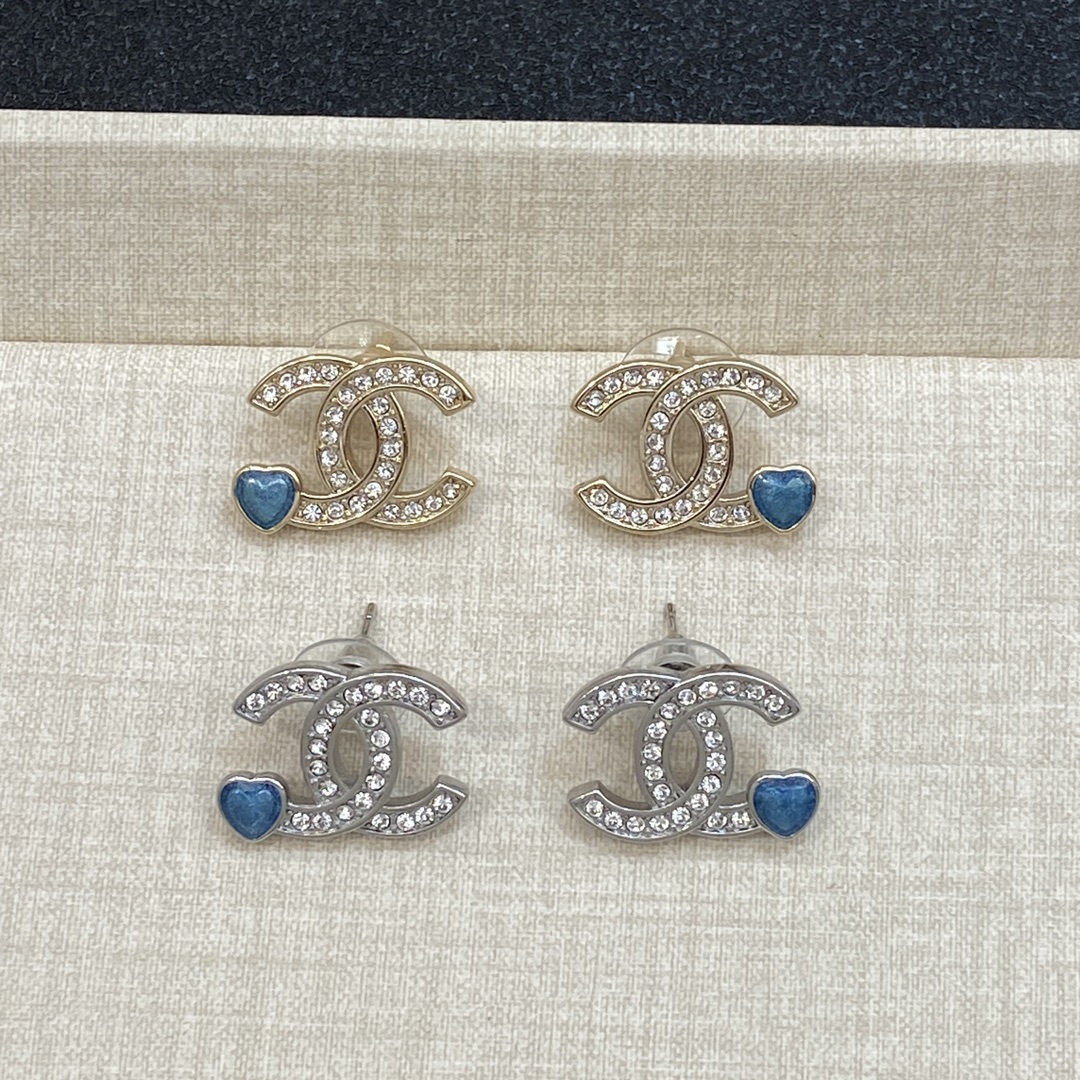 [TOP] CHANEL Earrings- 2 Colors