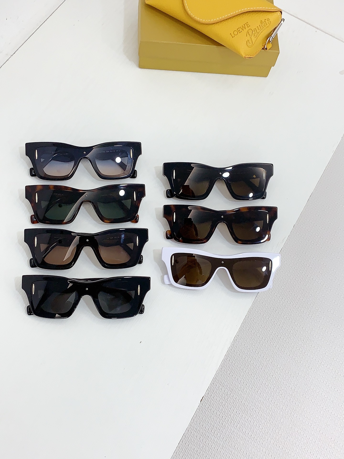 [TOP] LOEWE Sunglasses - 7 Color