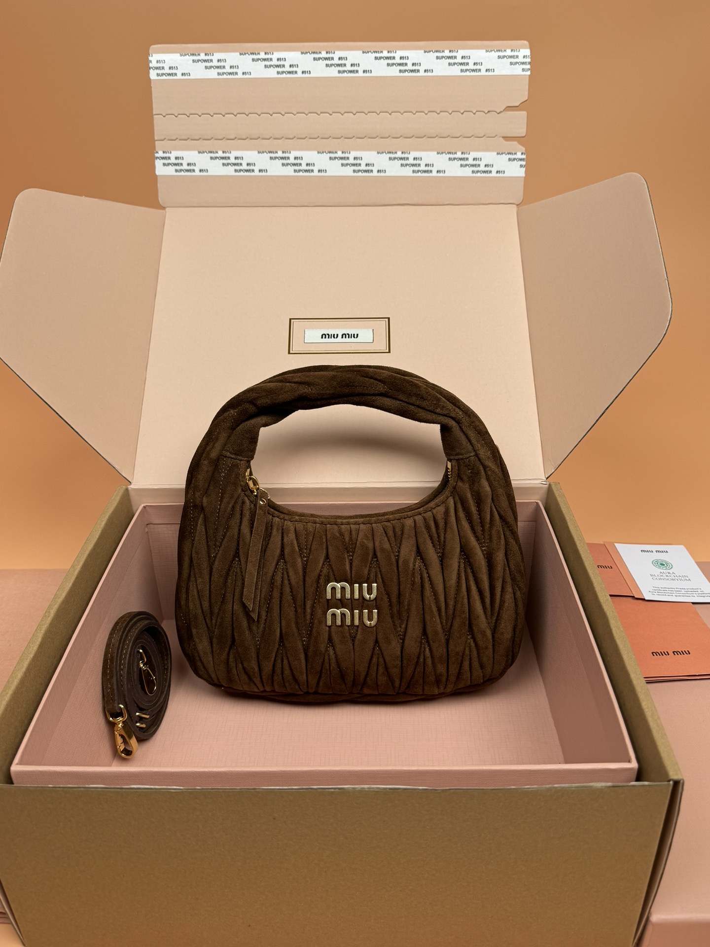 [TOP] Miu Miu Wander Matelasse Suede Sheepskin Clutch Bag 20*17*6CM - Coffee color