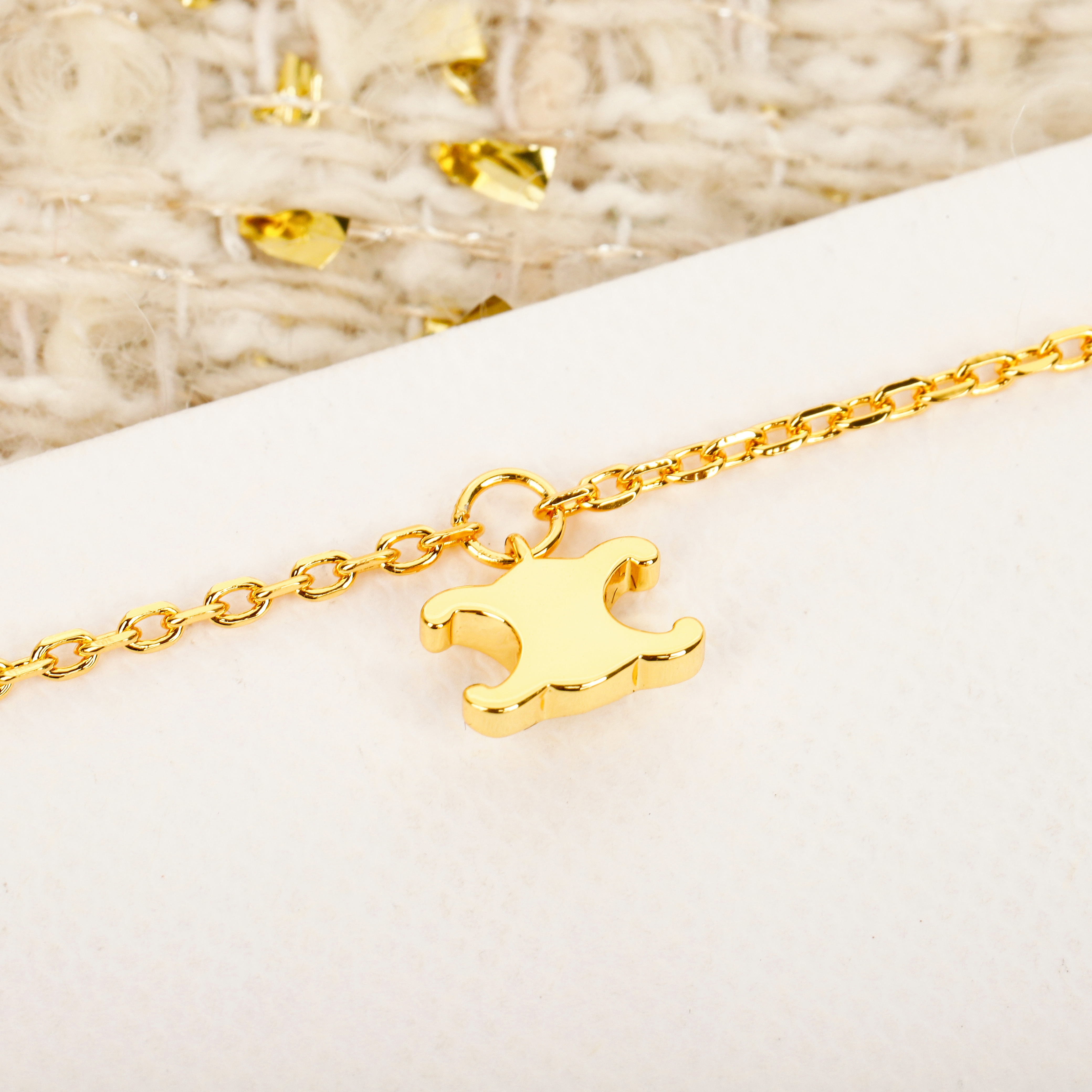 [TOP] CELINE Necklace - Gold