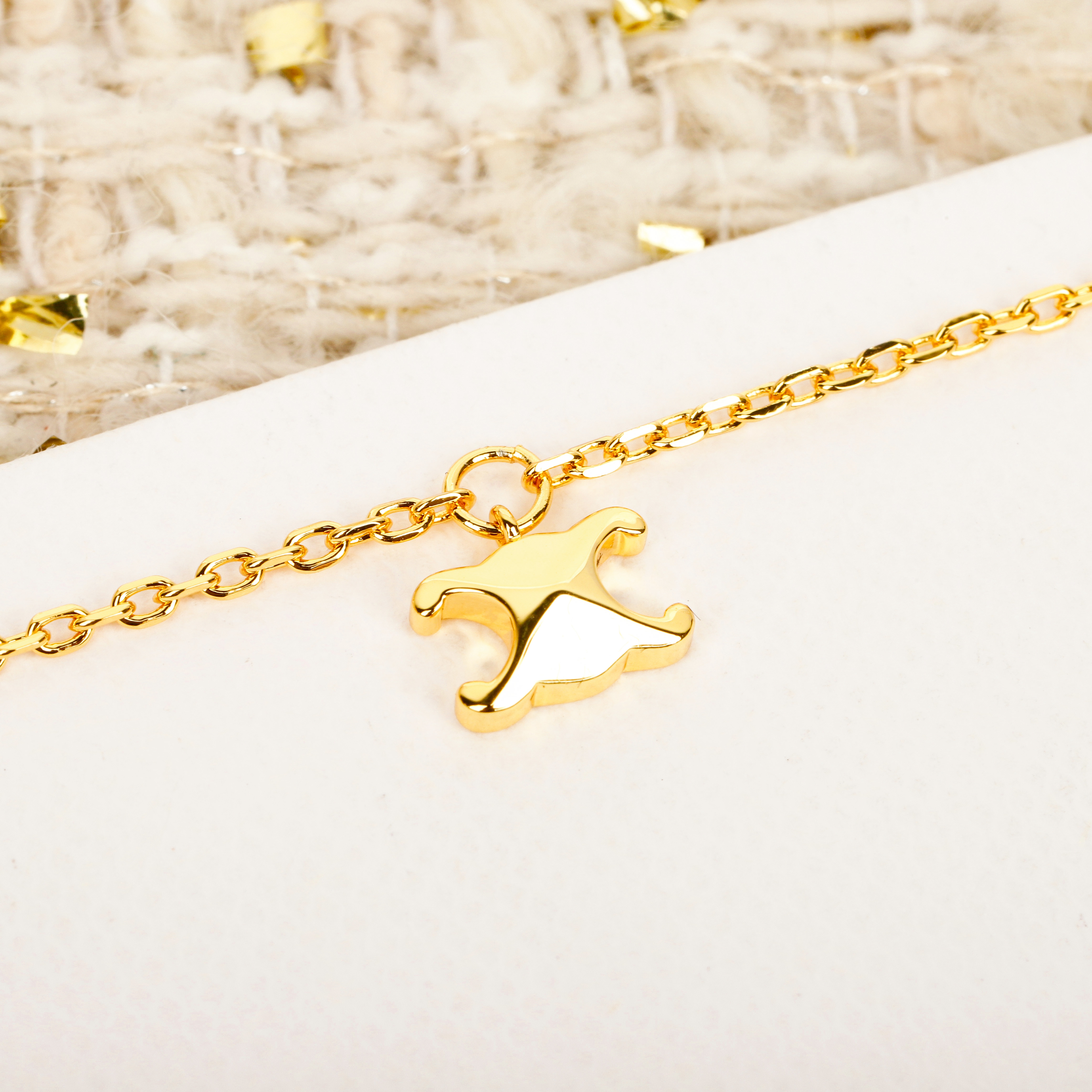 [TOP] CELINE Necklace - Gold