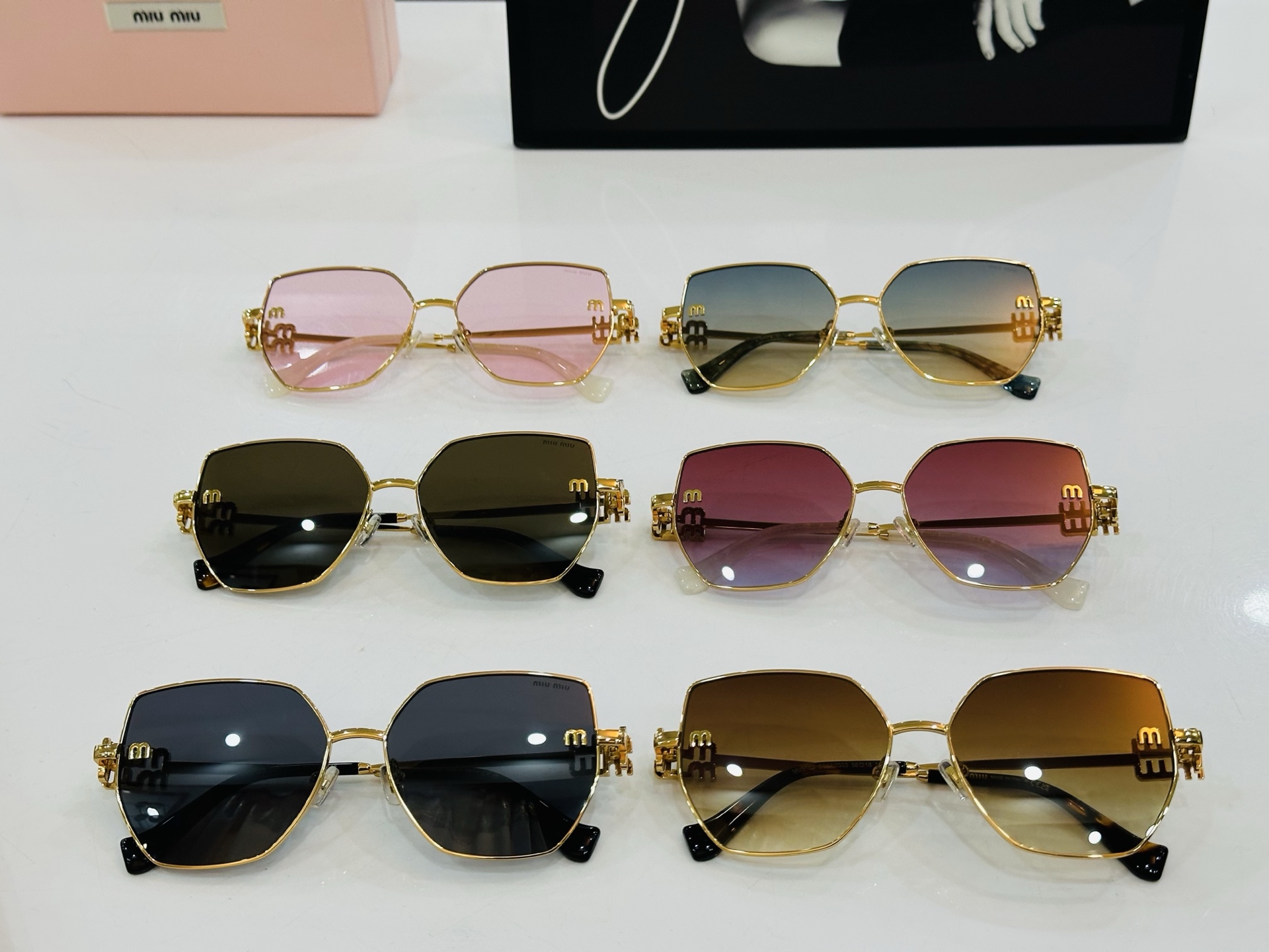 [TOP] Miu Miu Sunglasses - 6 Colors