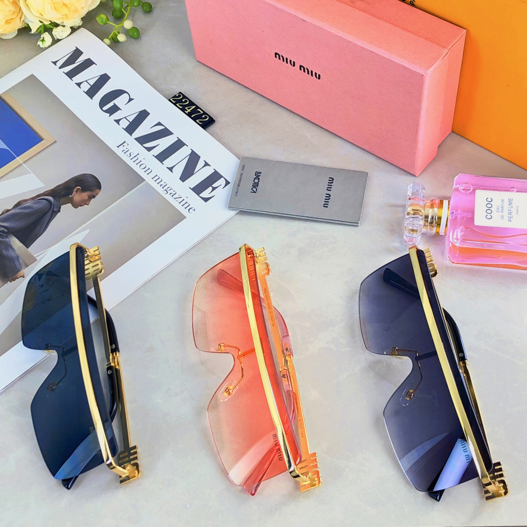 [TOP] Miu Miu Sunglasses - 3 Colors