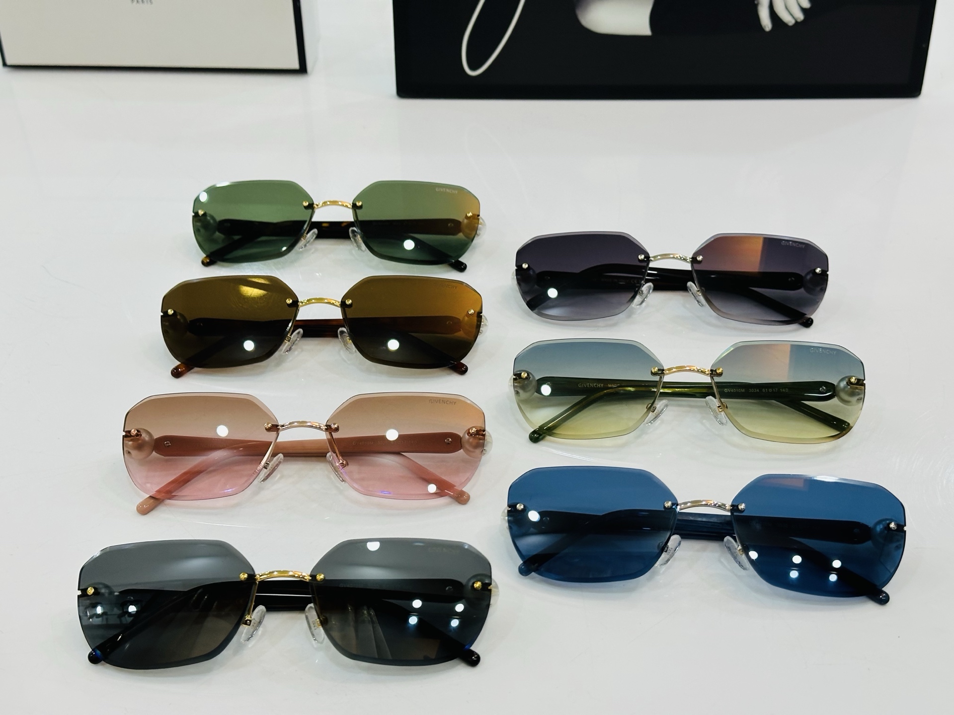 [Top] GIVENCHY Sunglasses-7 Colors