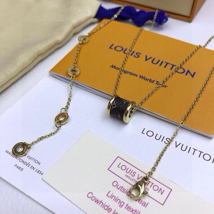 [TOP] Louis Vuitton LV Necklace - Gold
