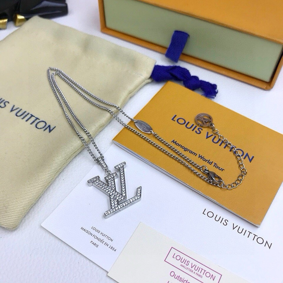 [TOP] Louis Vuitton LV Necklace - Sliver