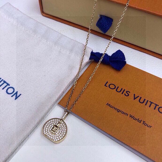 [TOP] Louis Vuitton LV Necklace - Gold