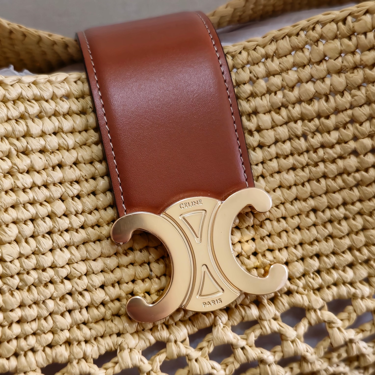 [TOP] CELINE  Bucket Bag 16x19x12cm - Beige