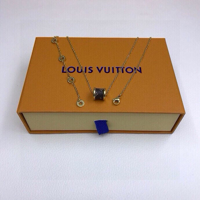 [TOP] Louis Vuitton LV Necklace - Gold