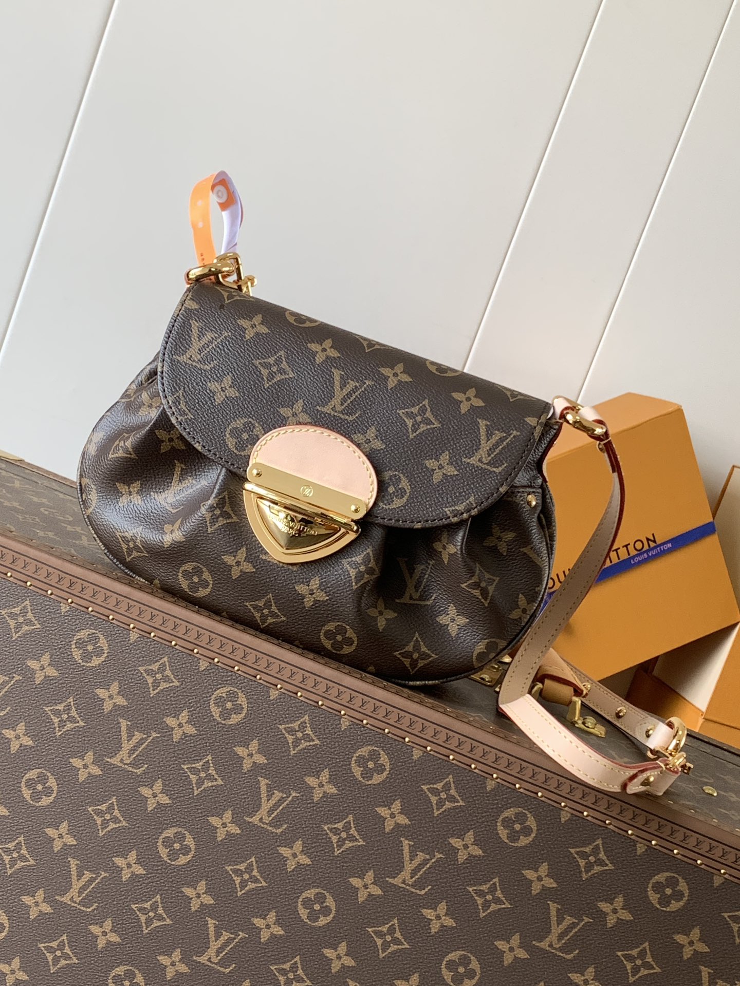 [TOP] Louis Vuitton LV Sunset Vibe Monogram Bag 27x18x3cm - Brown
