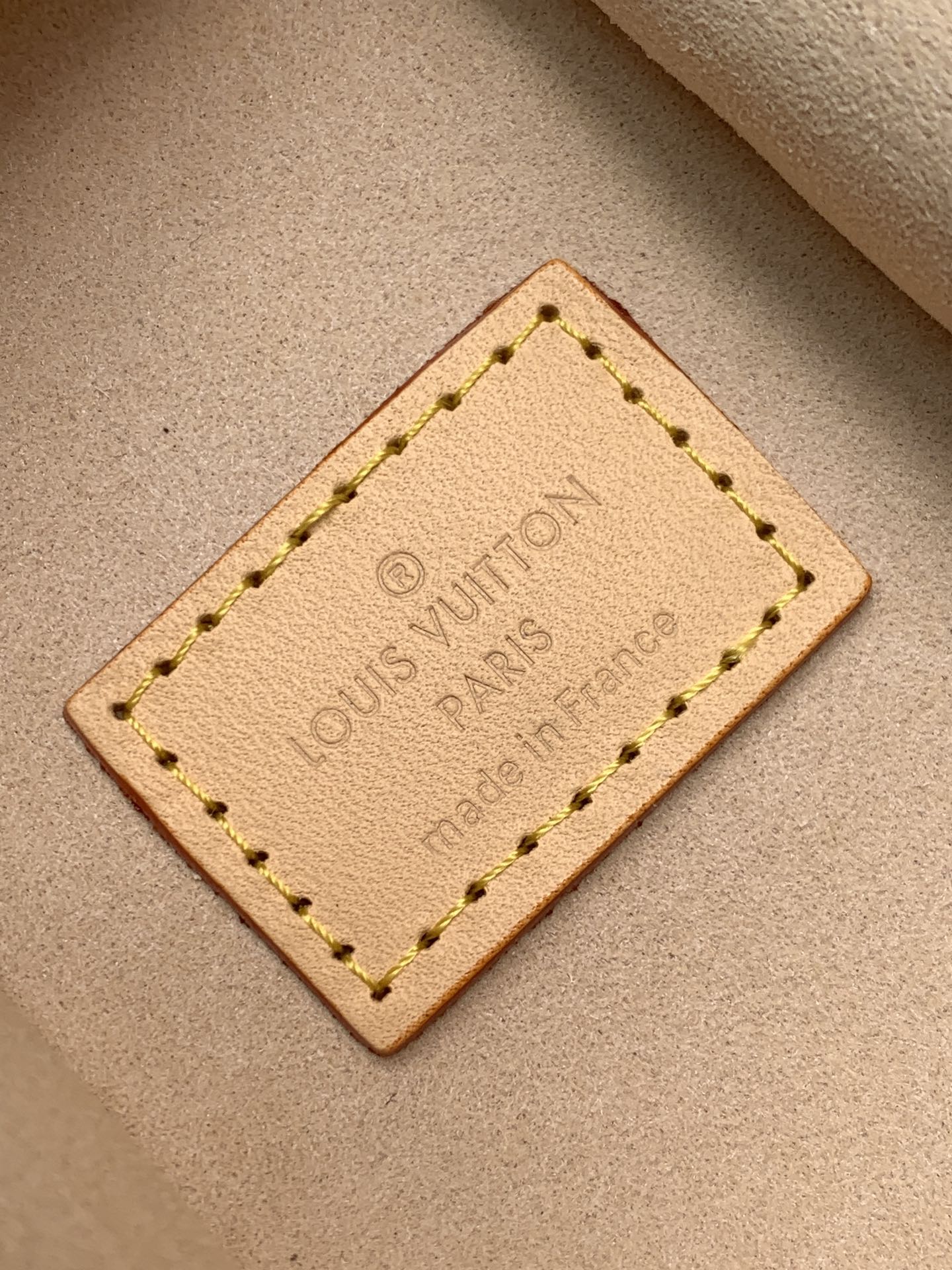 [TOP] Louis Vuitton LV Side Trunk Monogram Bag 21×14×6cm - Gray