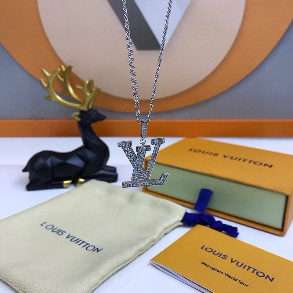 [TOP] Louis Vuitton LV Necklace - Sliver
