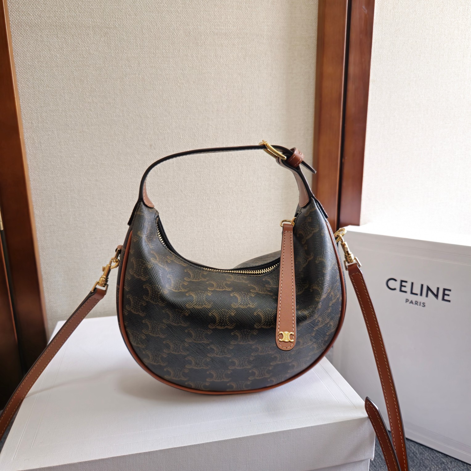 [TOP] CELINE Teen Lulu Bag 21x24x5cm - 4 Color