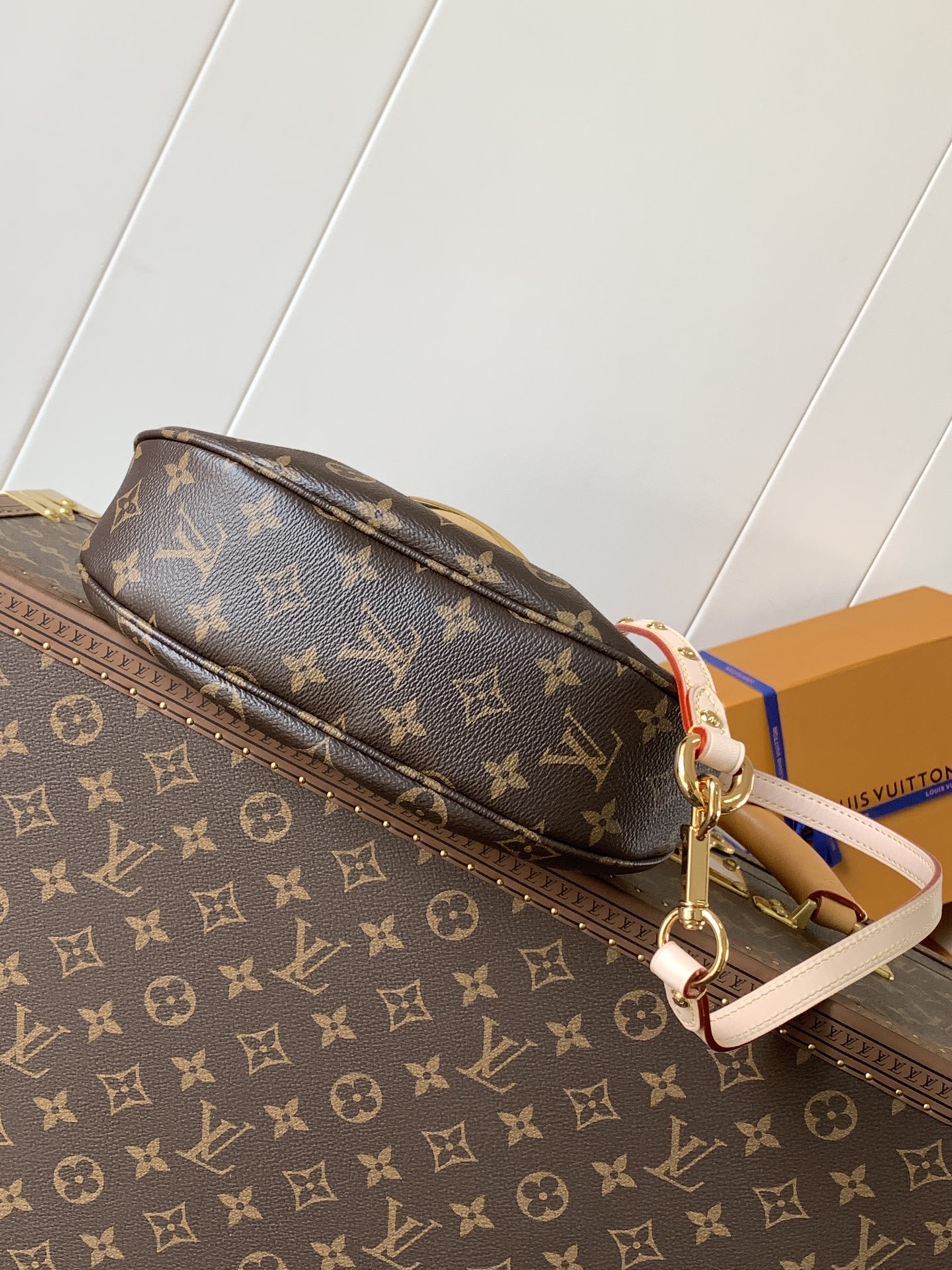 [TOP] Louis Vuitton LV Sunset Vibe Monogram Bag 27x18x3cm - Brown