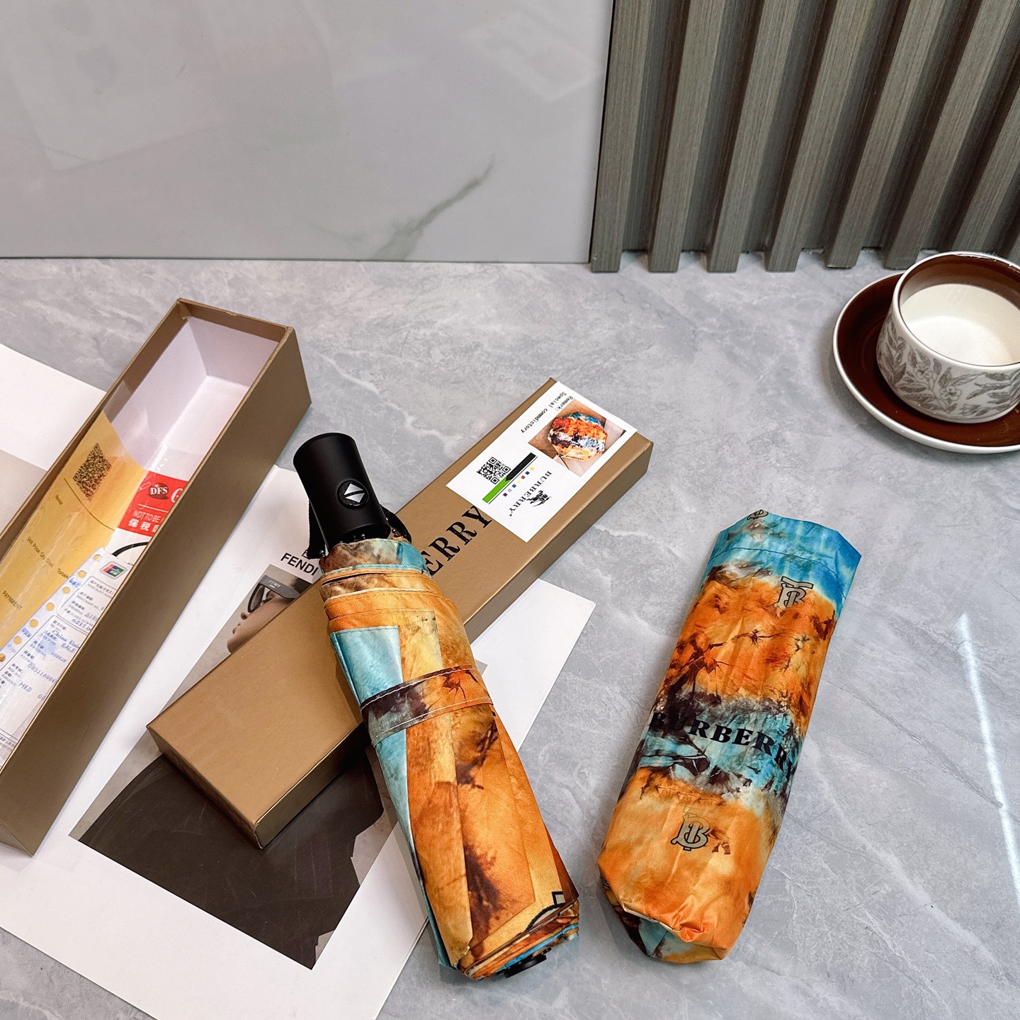 [TOP] BURBERRY Umbrella - Orange