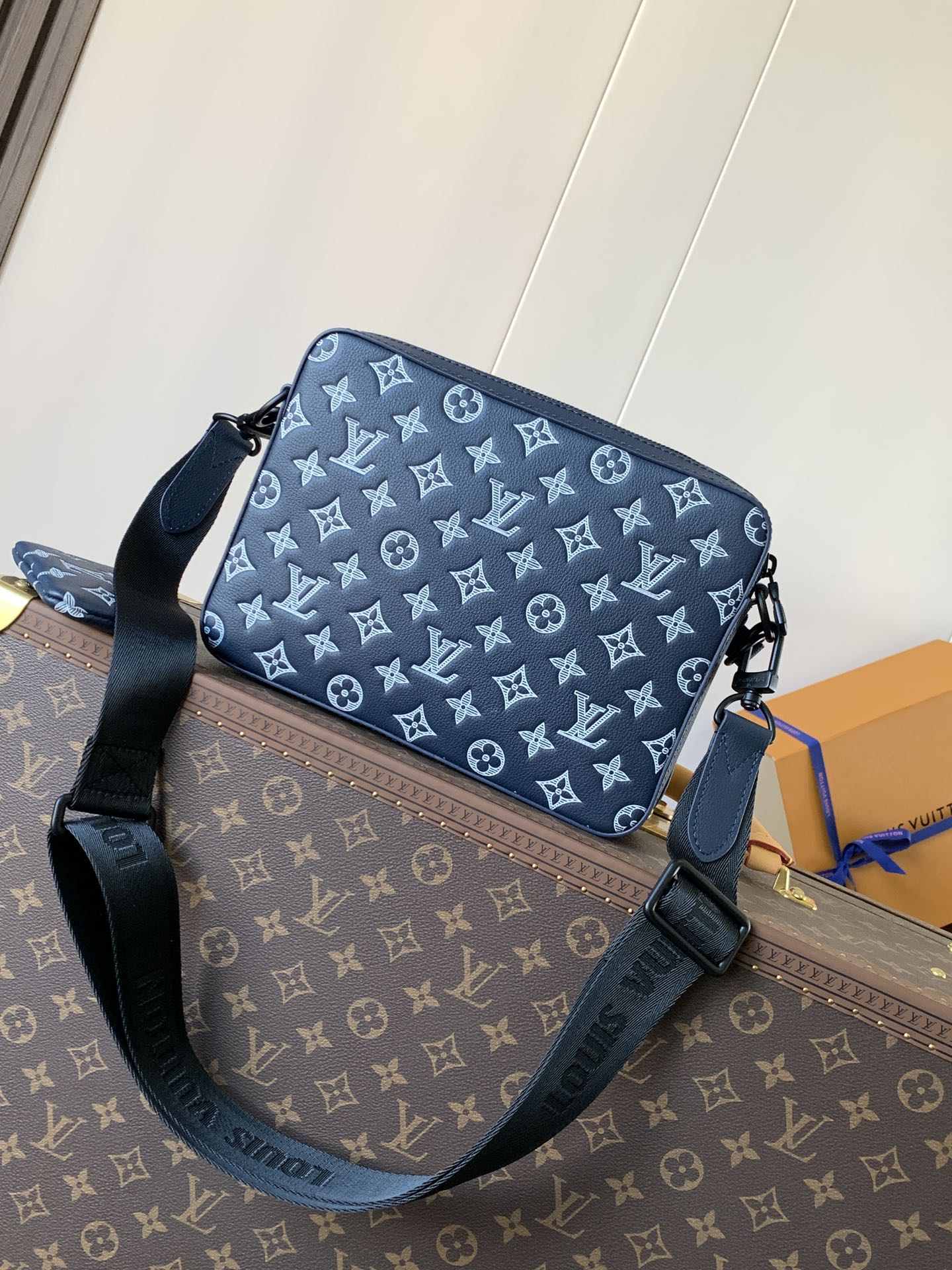 [TOP] Louis Vuitton LV Trio Messenger Bag 25x18.5x7cm - 3 Color