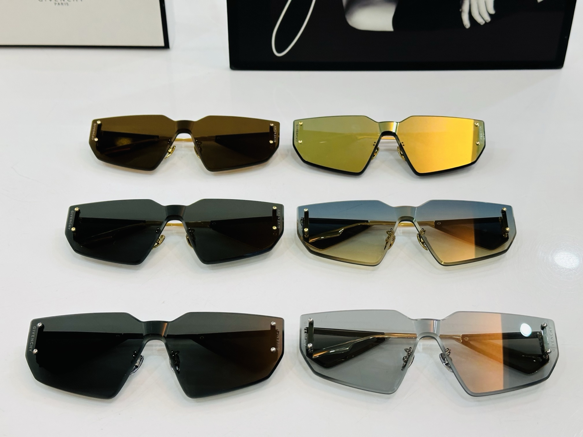 [Top] GIVENCHY Sunglasses-6 Colors