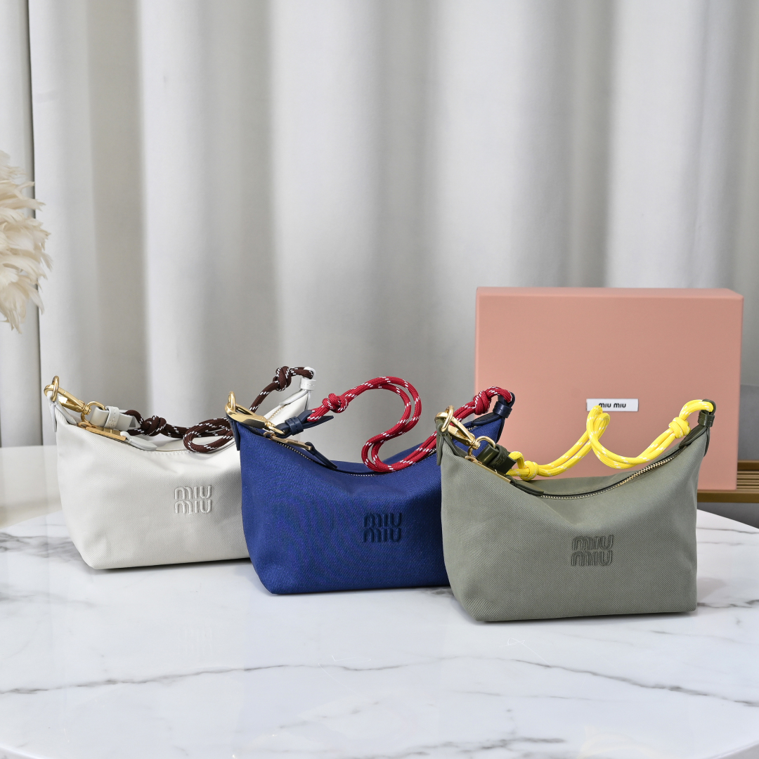 [TOP] Miu Miu Denim Lunch Box Bag 19*14*10cm - 3 Color